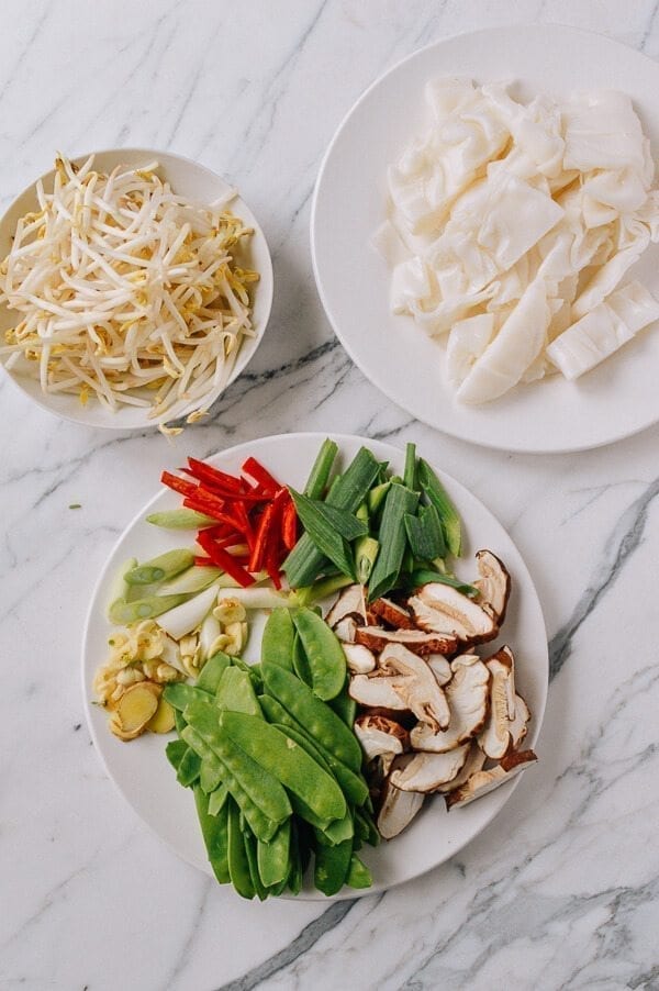 Vegetable Chow Fun, by cwww5.fioekdjsdas.cf