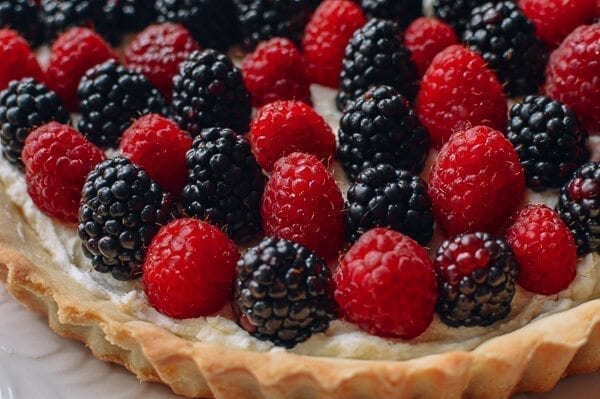 Fresh Berry Tart with Sweet Mascarpone Filling, by cwww5.fioekdjsdas.cf