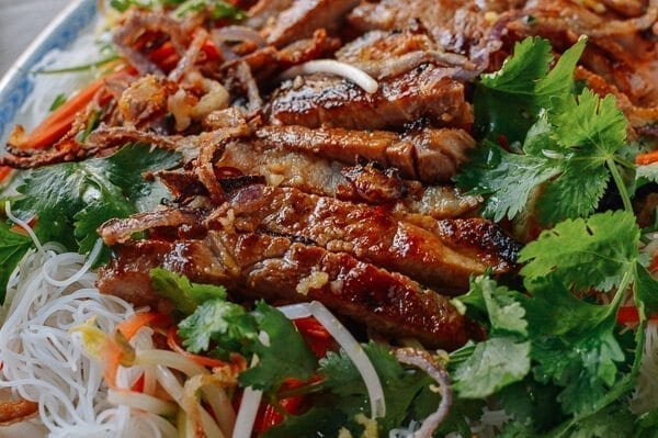 Vietnamese Noodle Salad with Grilled Pork Chops, by cwww5.fioekdjsdas.cf