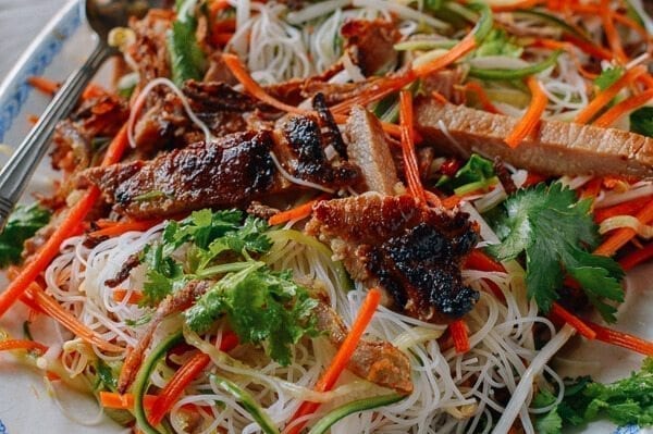 Vietnamese Noodle Salad with Grilled Pork Chops, by cwww5.fioekdjsdas.cf