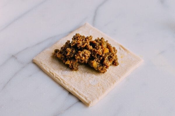 Beef Curry Pastry Puffs, by cwww5.fioekdjsdas.cf