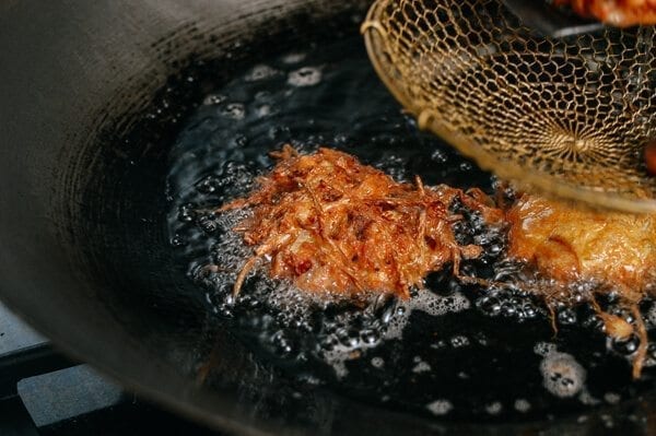 Frying egg foo young patties, cwww5.fioekdjsdas.cf