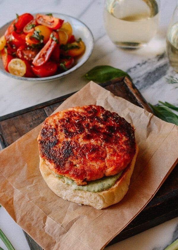 Green Goddess Salmon Burgers, by cwww5.fioekdjsdas.cf