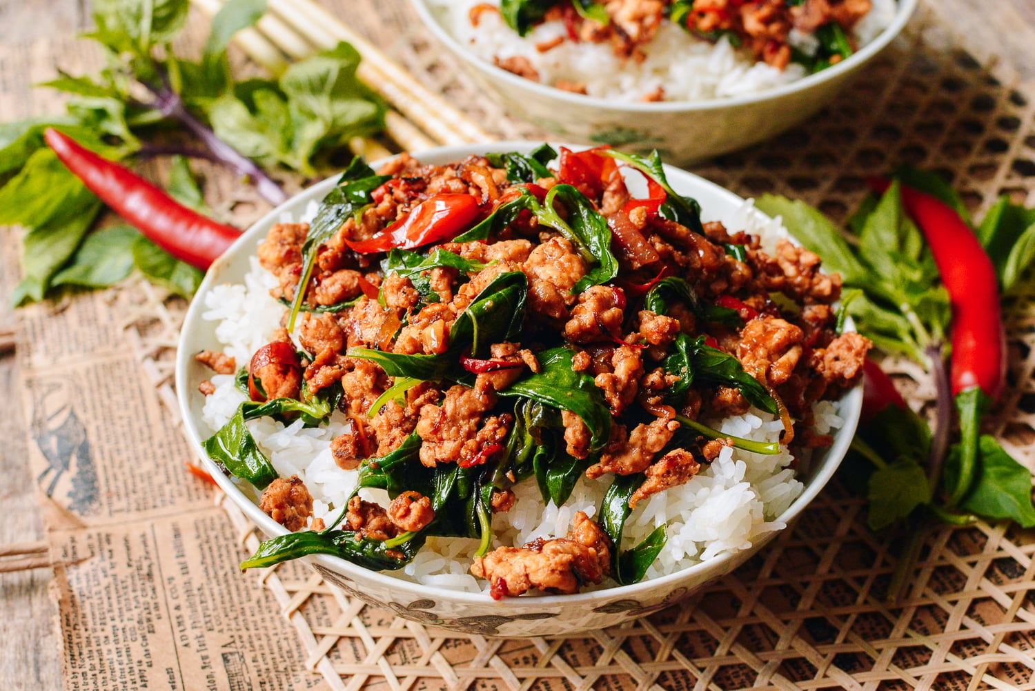 Thai Basil Chicken (Easy Gai Pad Krapow), by cwww5.fioekdjsdas.cf