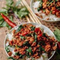 Thai Basil Chicken (Easy Gai Pad Krapow), by cwww5.fioekdjsdas.cf