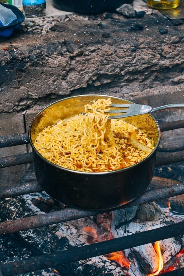 Campfire Curry Ramen, by cwww5.fioekdjsdas.cf