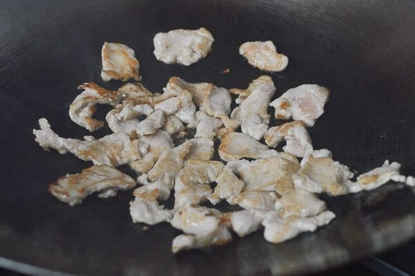 Stir-frying chicken, by cwww5.fioekdjsdas.cf