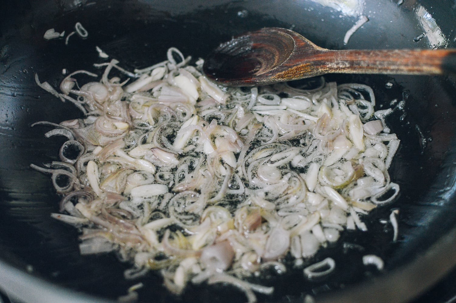 Pork and Holy Basil Stir-fry (Pad Kra Pao), by cwww5.fioekdjsdas.cf