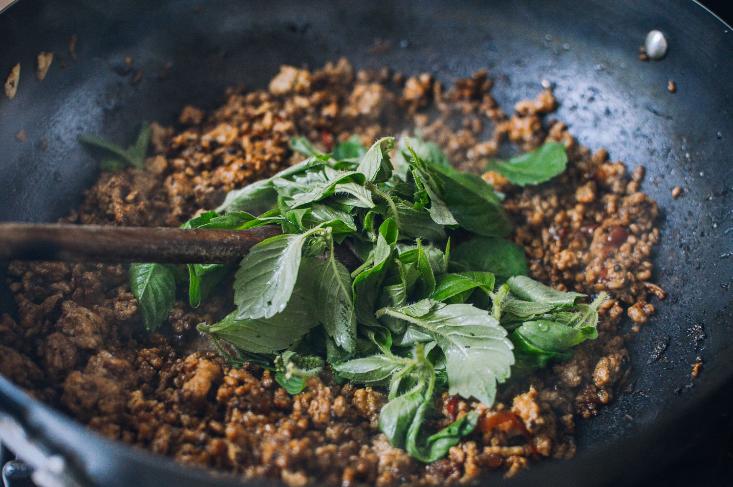 Pork and Holy Basil Stir-fry (Pad Kra Pao), by cwww5.fioekdjsdas.cf