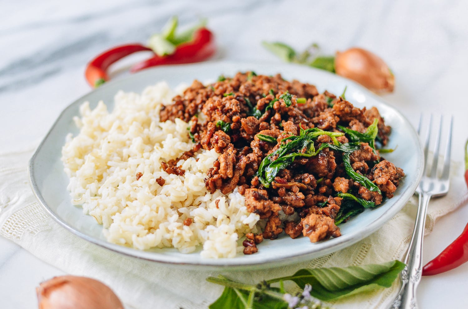 Pork and Holy Basil Stir-fry (Pad Kra Pao), by cwww5.fioekdjsdas.cf