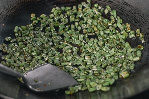 Stir-Fried Green Beans with Pork and Chinese Olive Vegetable, by cwww5.fioekdjsdas.cf