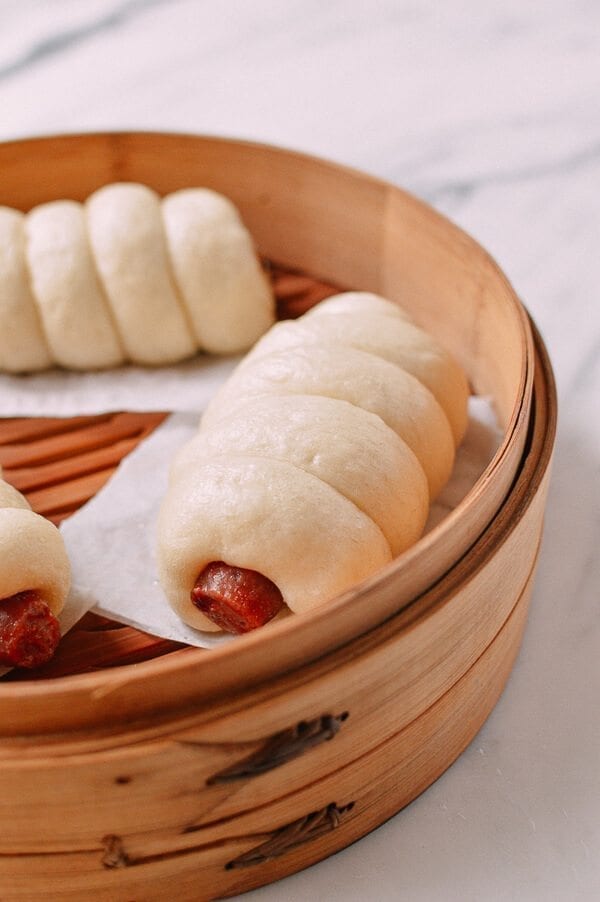 Chinese Sausage Buns (Lop Cheung Bao), by cwww5.fioekdjsdas.cf
