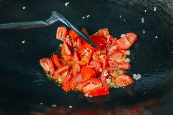 10-Minute Tomato Egg Drop Noodle Soup, by cwww5.fioekdjsdas.cf
