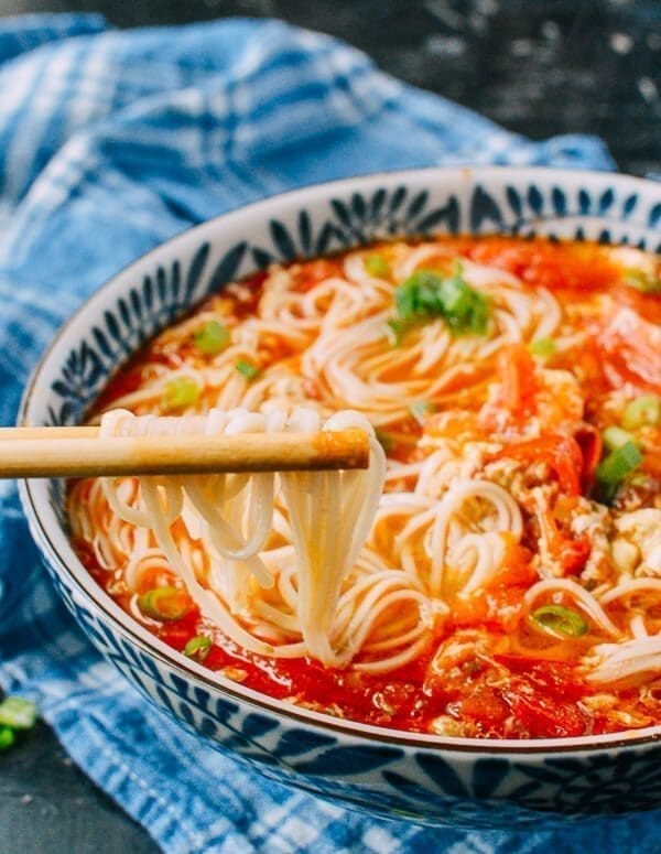 10-Minute Tomato Egg Drop Noodle Soup, by cwww5.fioekdjsdas.cf