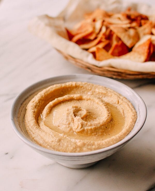 Pita Chips & Hummus, by cwww5.fioekdjsdas.cf