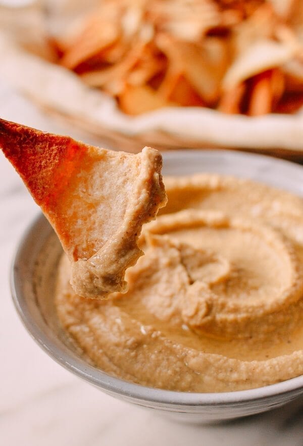 Pita Chips & Hummus, by cwww5.fioekdjsdas.cf