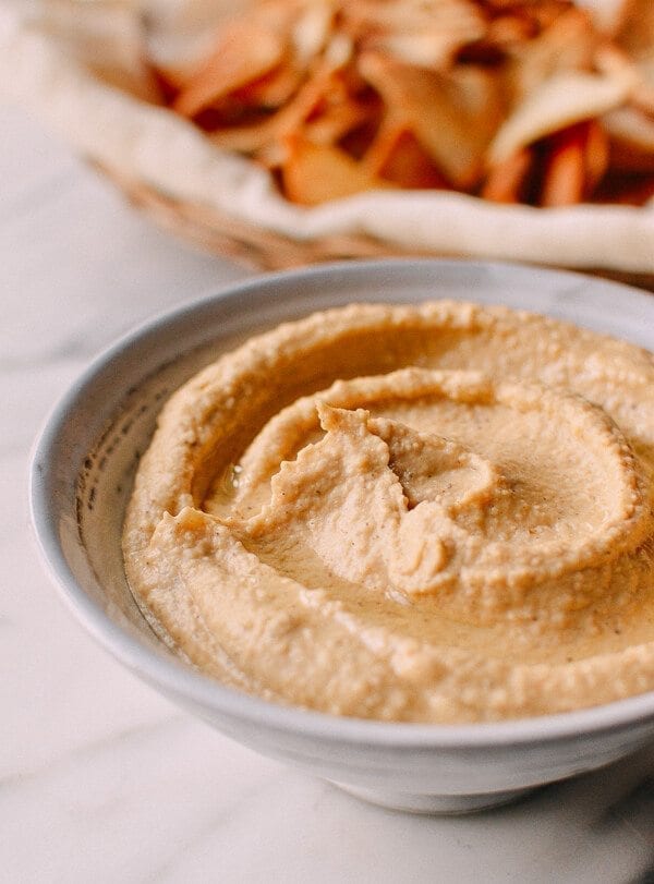 Pita Chips & Hummus, by cwww5.fioekdjsdas.cf