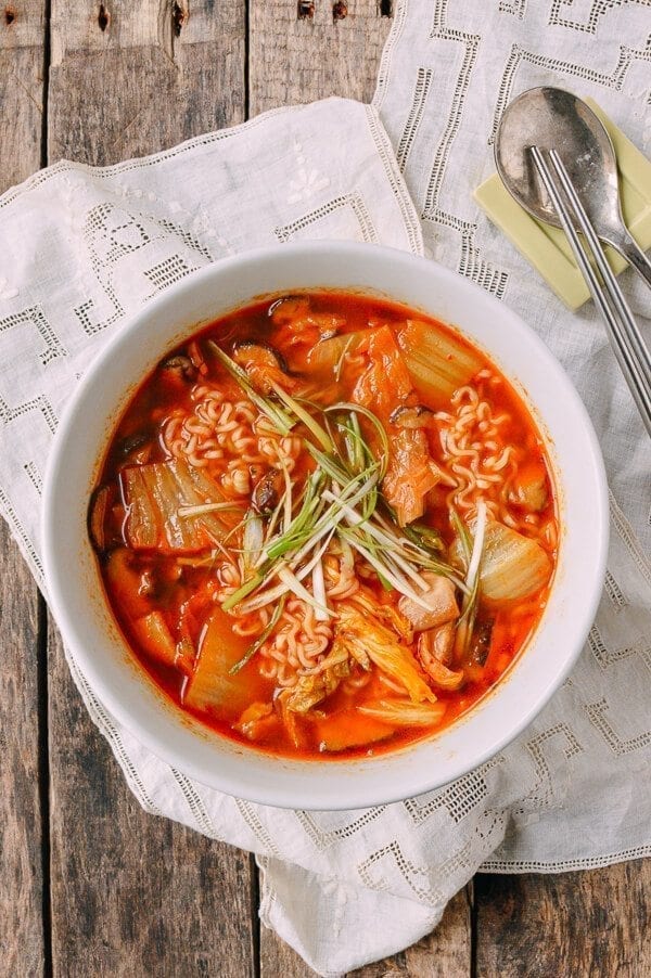 Quick and Easy Kimchi Ramen, by cwww5.fioekdjsdas.cf