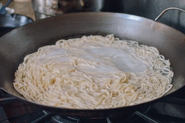 Long Life Noodles, by cwww5.fioekdjsdas.cf