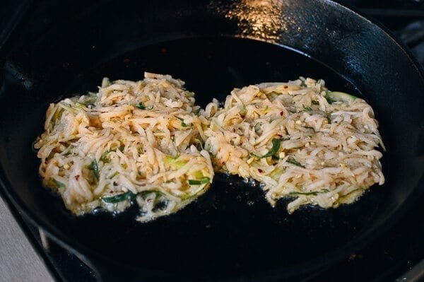 Crispy “Sichuan” Potato Cakes and Eggs, by cwww5.fioekdjsdas.cf