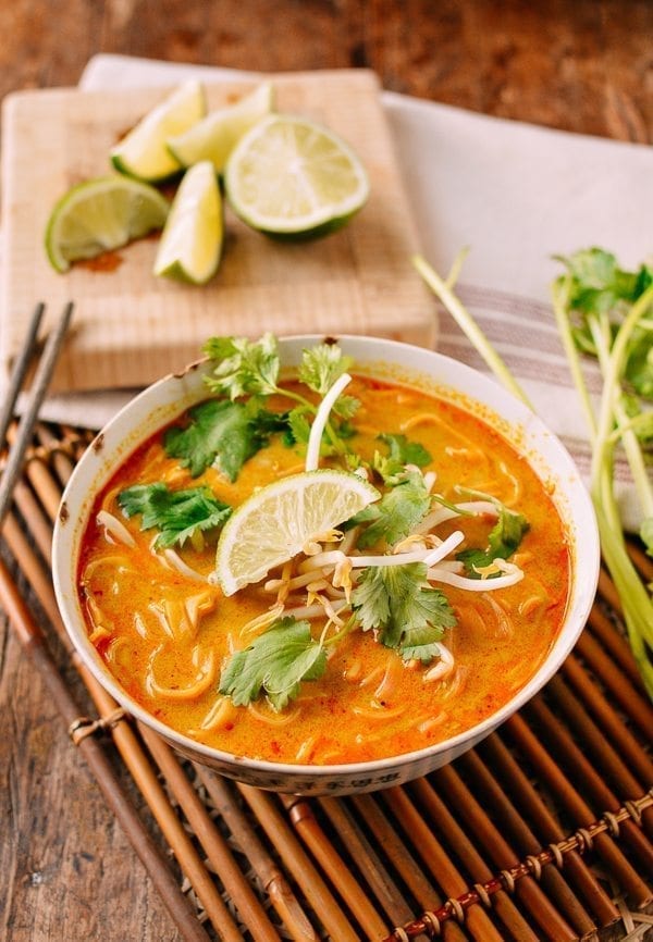 Curry Mee Malaysian Noodle Soup, by cwww5.fioekdjsdas.cf