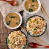 Oyakodon (Japanese Chicken & Egg Rice Bowls), by cwww5.fioekdjsdas.cf