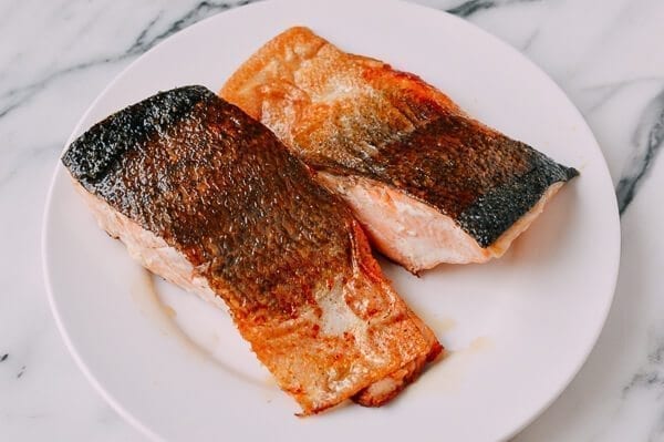 Crispy Scallion Ginger Salmon, by cwww5.fioekdjsdas.cf