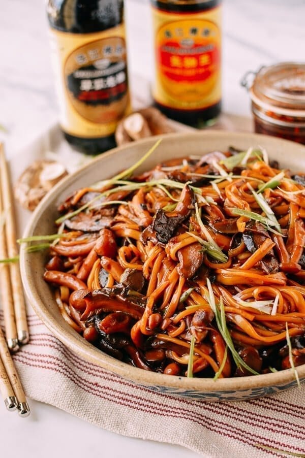 Soy Sauce Braised Wild Mushroom Noodles, by cwww5.fioekdjsdas.cf