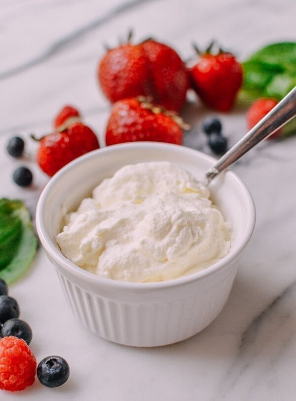 Basil Berry Cake, by cwww5.fioekdjsdas.cf