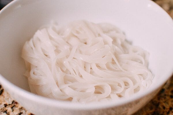 20-Minute Chicken Pho, by cwww5.fioekdjsdas.cf
