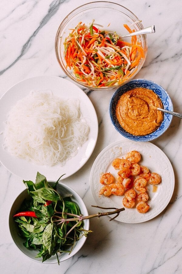 Vietnamese Summer Rolls with Seared Shrimp, by cwww5.fioekdjsdas.cf