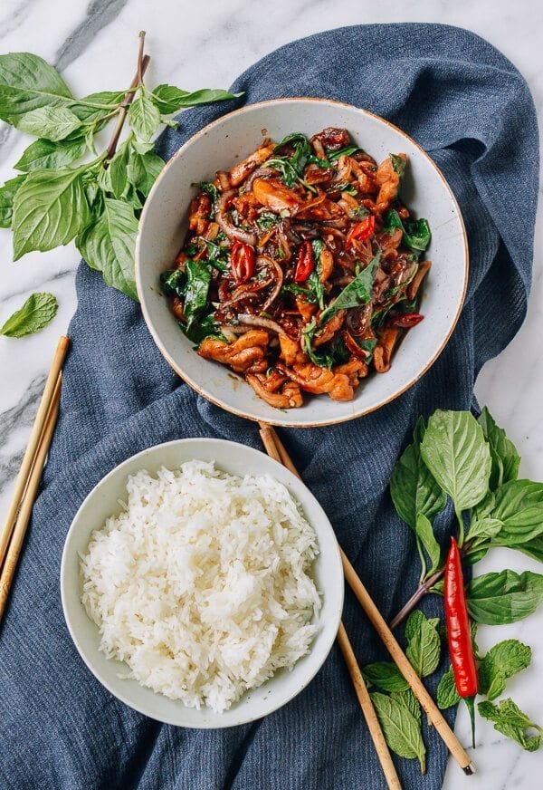 Thai Chicken Stir-fry with Basil & Mint, by cwww5.fioekdjsdas.cf