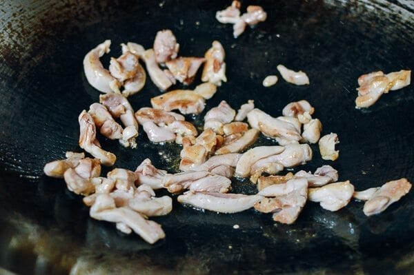 Thai Chicken Stir-fry with Basil & Mint, by cwww5.fioekdjsdas.cf