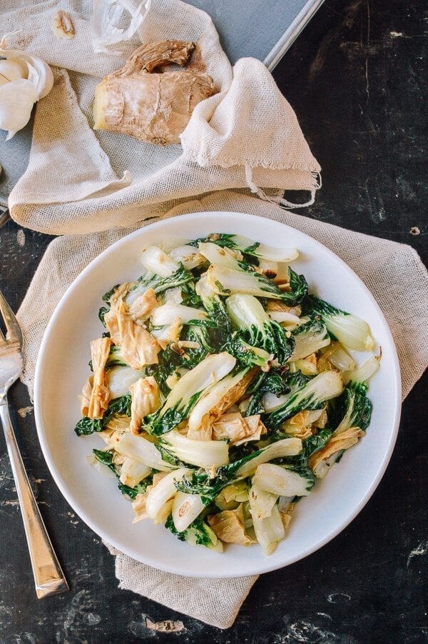 Stir Fried Bok Choy with Tofu Skin (腐皮青菜)