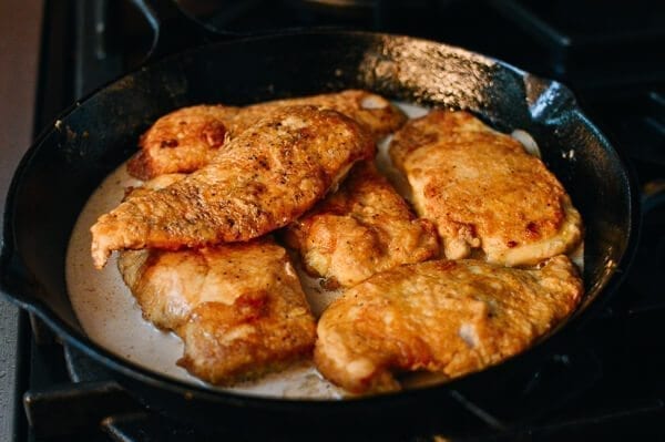 Adding chicken to chicken francese sauce, by cwww5.fioekdjsdas.cf