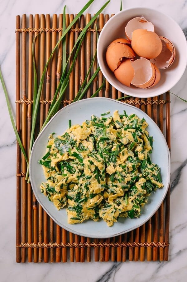 Chinese Chives & Eggs Stir Fry, by cwww5.fioekdjsdas.cf