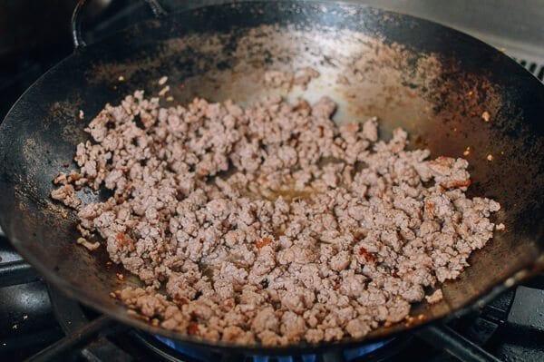 Pork Larb, The National Dish of Laos, by cwww5.fioekdjsdas.cf