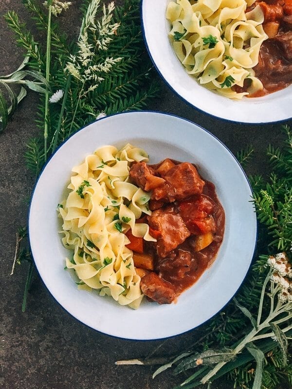 Campfire Beef Stew with Buttered Parsley Noodles, by cwww5.fioekdjsdas.cf