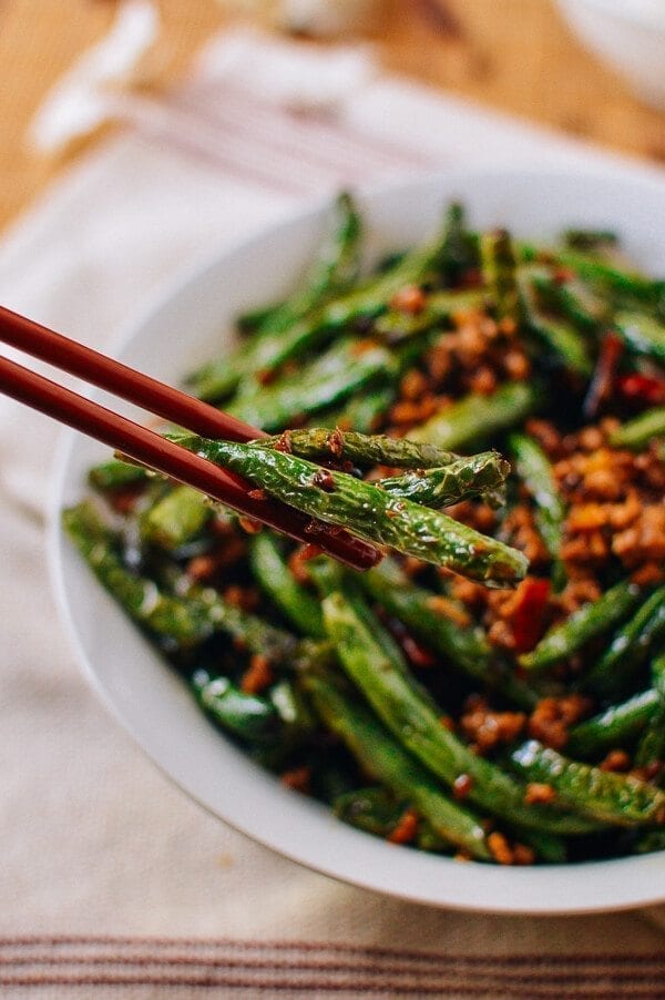 Gan Bian Si Ji Dou - Sichuan Dry Fried String Beans, by cwww5.fioekdjsdas.cf