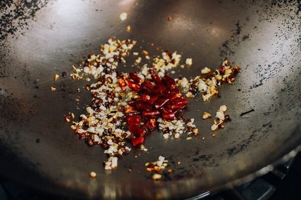 Gan Bian Si Ji Dou - Sichuan Dry Fried String Beans, by cwww5.fioekdjsdas.cf