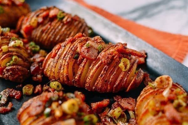 Crispy Hasselback Potatoes with Spicy Bacon Scallion Relish, by cwww5.fioekdjsdas.cf