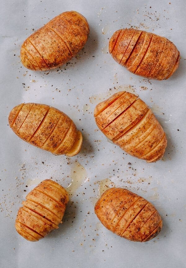 Crispy Hasselback Potatoes with Spicy Bacon Scallion Relish, by cwww5.fioekdjsdas.cf