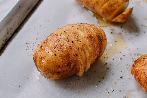 Crispy Hasselback Potatoes with Spicy Bacon Scallion Relish, by cwww5.fioekdjsdas.cf