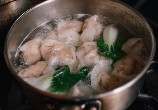 San Xian Wontons (Shrimp, Pork & Chicken Wontons), by cwww5.fioekdjsdas.cf