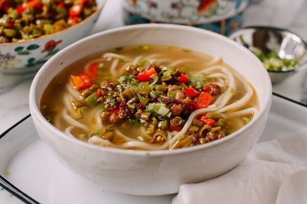Chinese Pickled Long Bean Noodle Soup, by cwww5.fioekdjsdas.cf