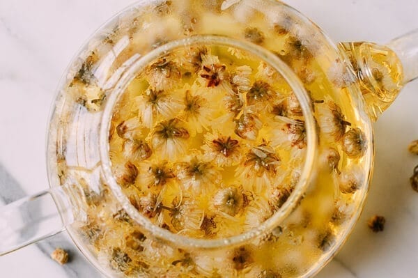 Chrysanthemum Tea Benefits (and How to Make It), by cwww5.fioekdjsdas.cf