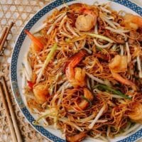 Hong Kong Style Shrimp Chow Mein Noodles, by cwww5.fioekdjsdas.cf