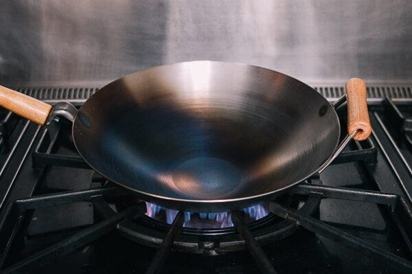 How to Season a Wok and Daily Wok Care by cwww5.fioekdjsdas.cf