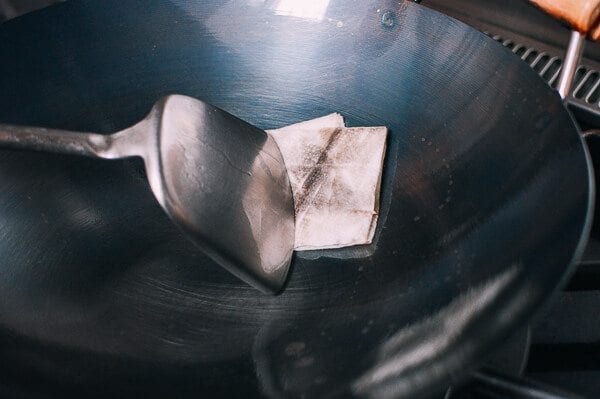 How to Season a Wok and Daily Wok Care by cwww5.fioekdjsdas.cf