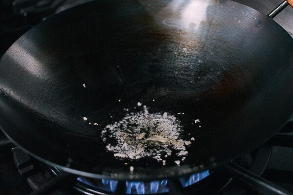 How to Season a Wok and Daily Wok Care by cwww5.fioekdjsdas.cf